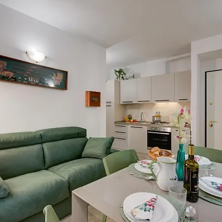 Sole Mare - Happy Apartment Cipressa